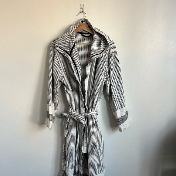 Olive & Linen Pixel Turkish Towel Robe - Picture 2 of 8